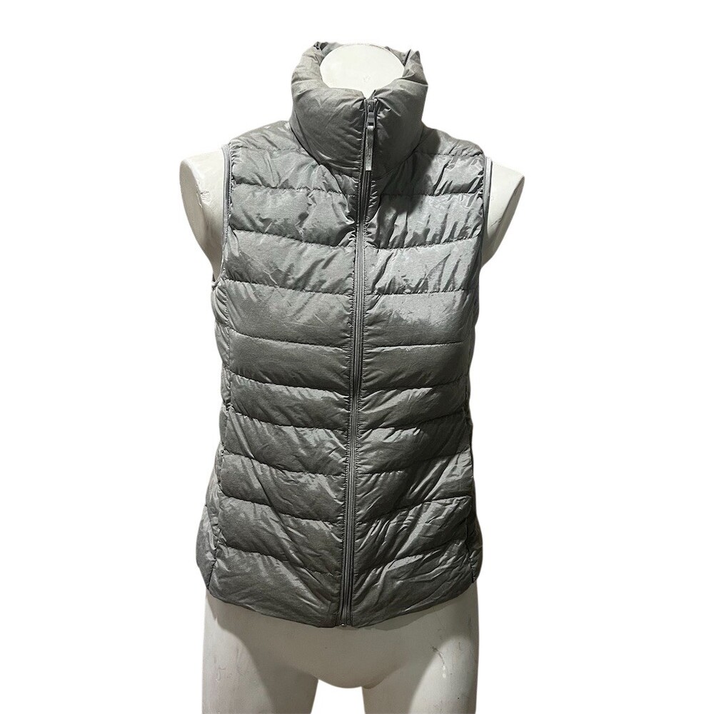 Uniqlo Ultra Light Down Puffer Vest Womens XS Gray Full Zip Packable